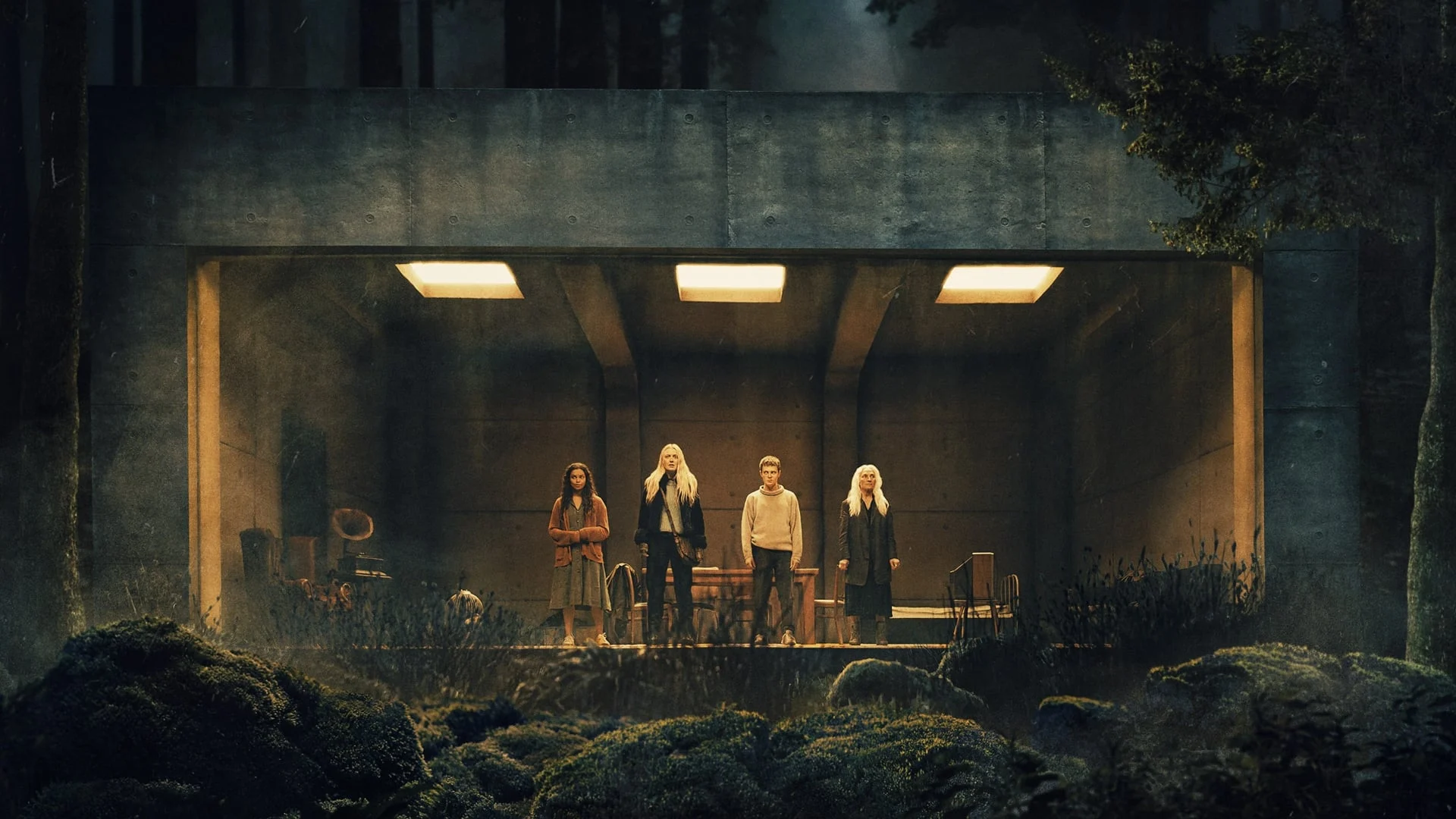 Những Kẻ Theo Dõi Full