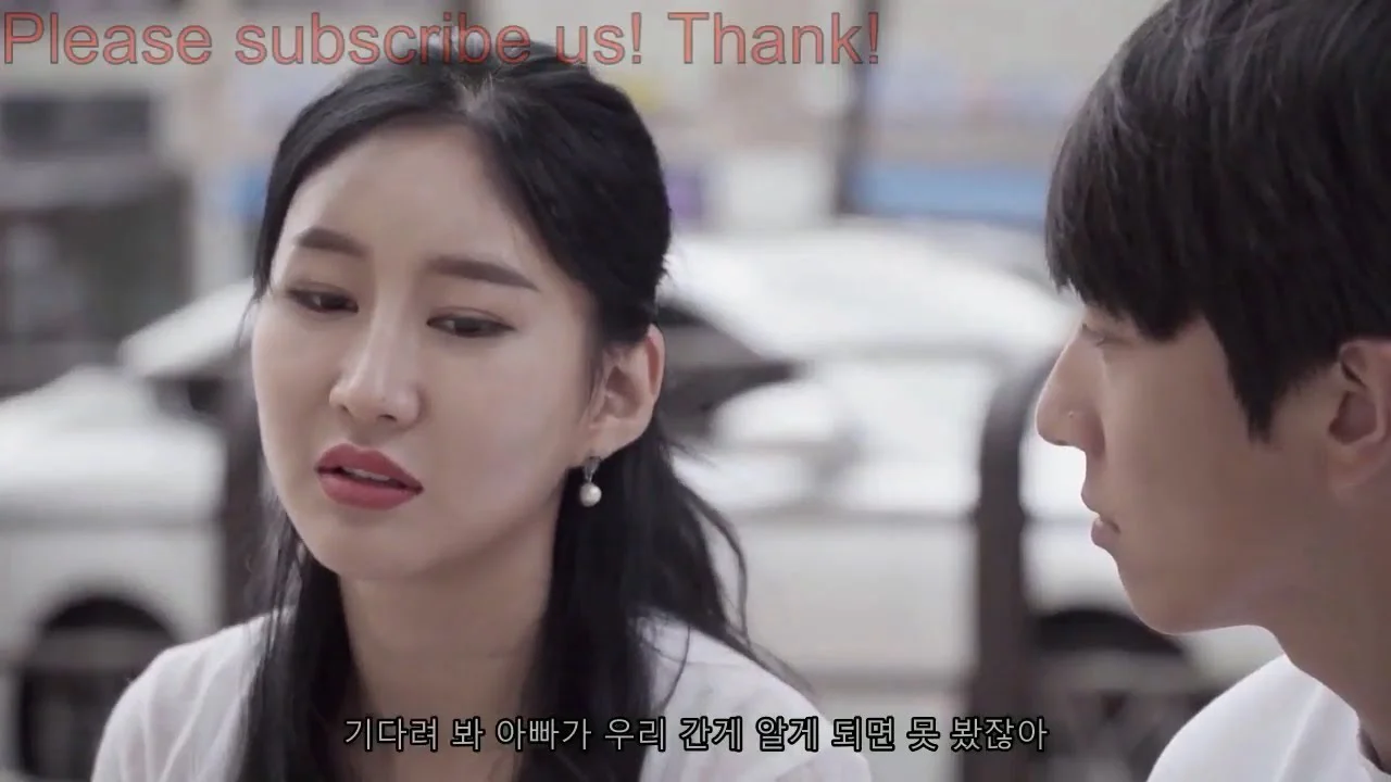 Nữ Thư Ký Chuyên Phục Vụ Khách Hàng Full